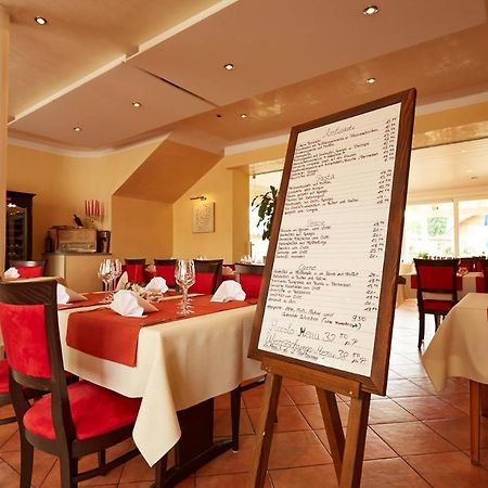 Hotel Restaurant Da Vinci Лар Экстерьер фото
