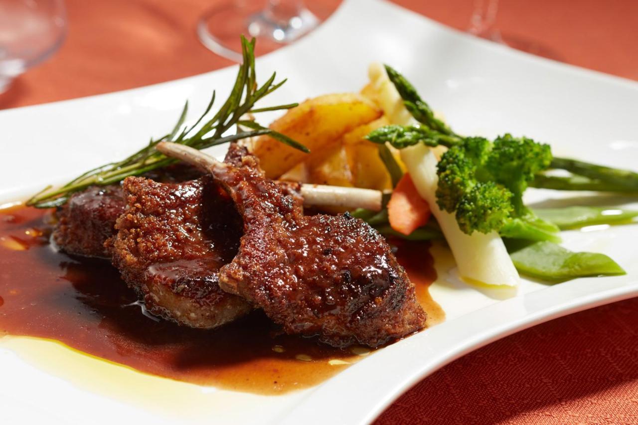 Hotel Restaurant Da Vinci Лар Экстерьер фото