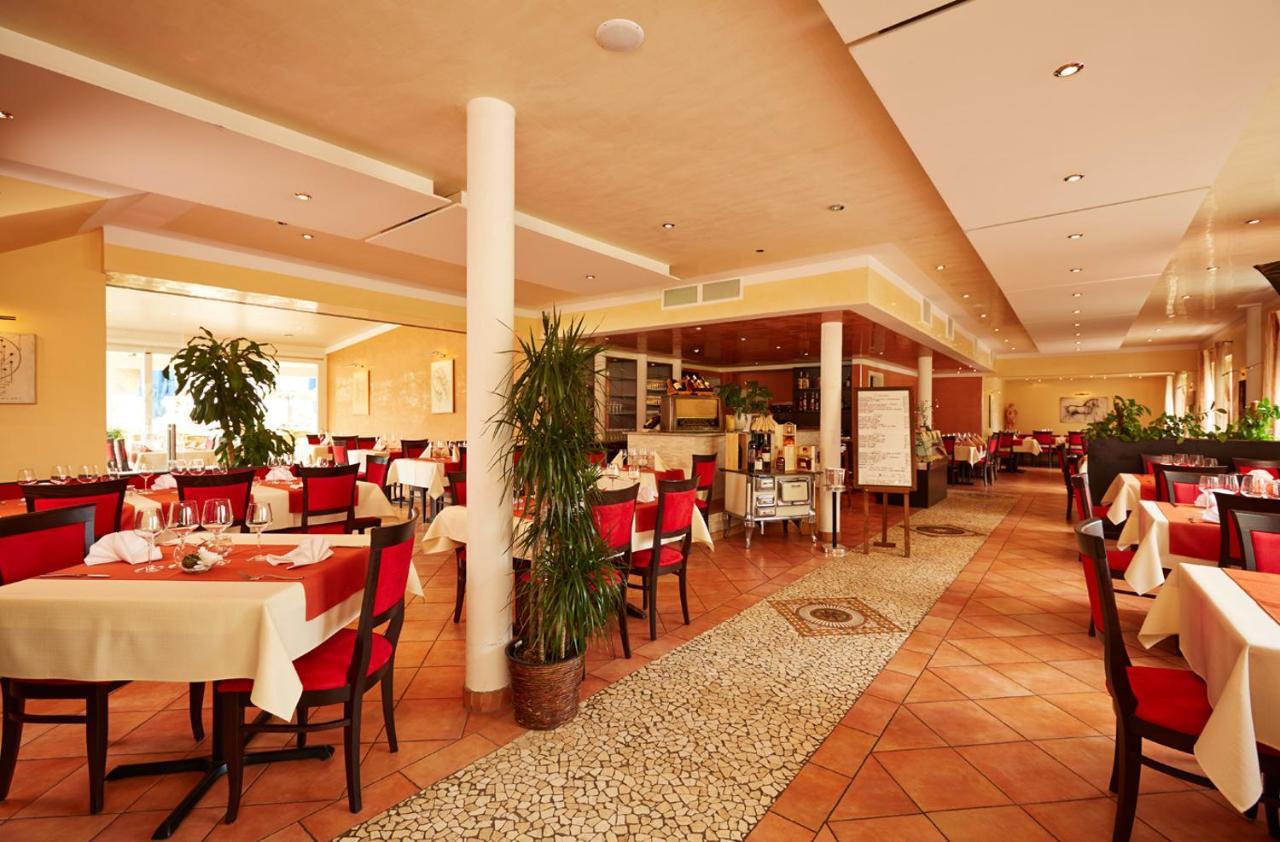 Hotel Restaurant Da Vinci Лар Экстерьер фото